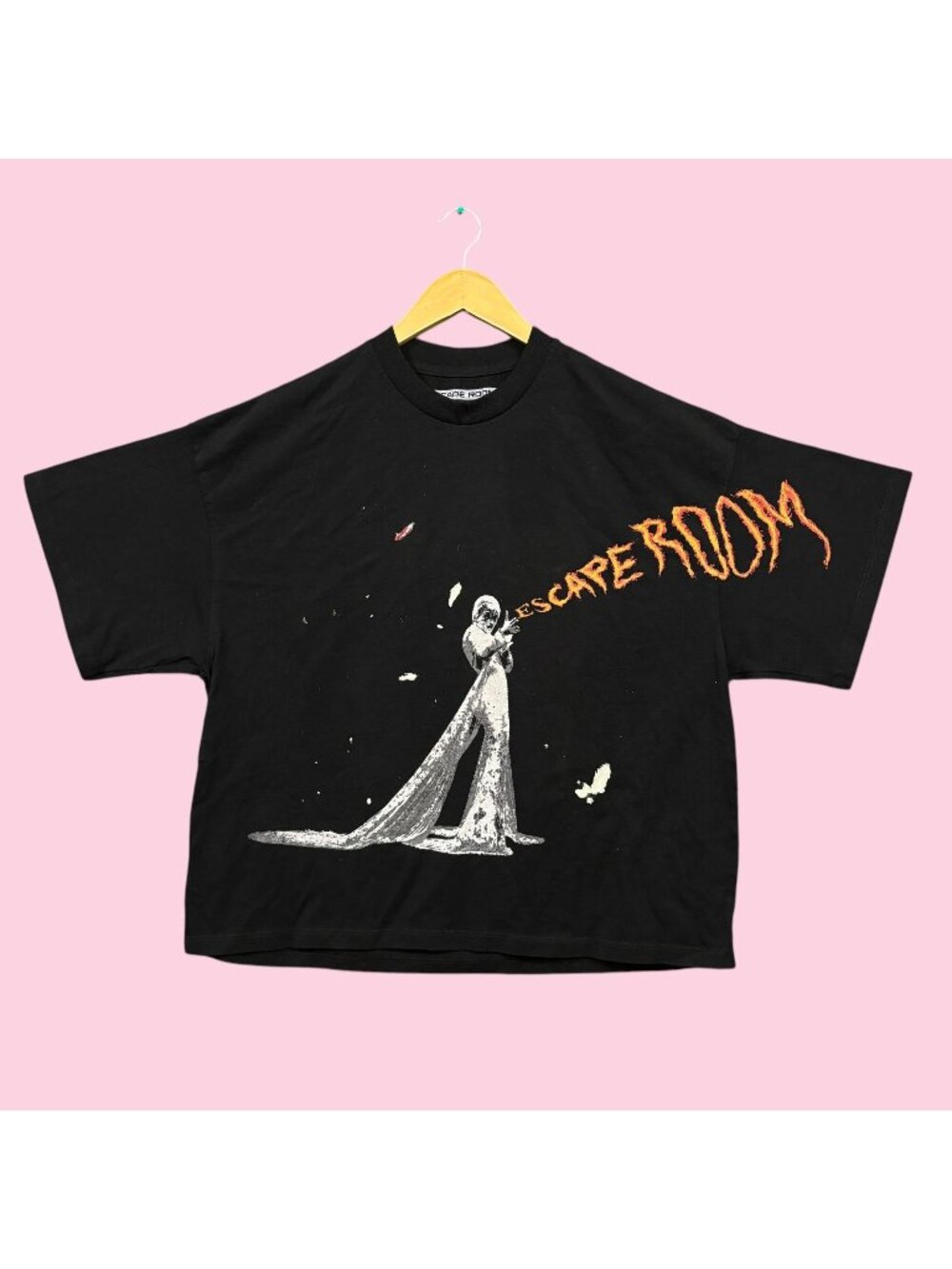Escape Room by Teyana Taylor Album Fire Pistols Tee L